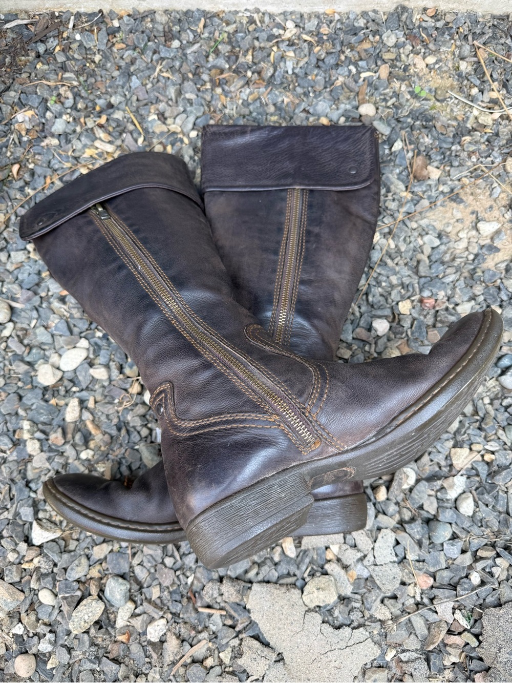Born brown leather tall riding boots women’s size 7.5 EU 38. Side zip - Picture 3 of 10